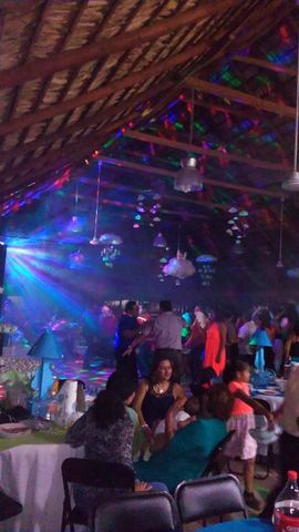 Antro en casa
By Alamilladj